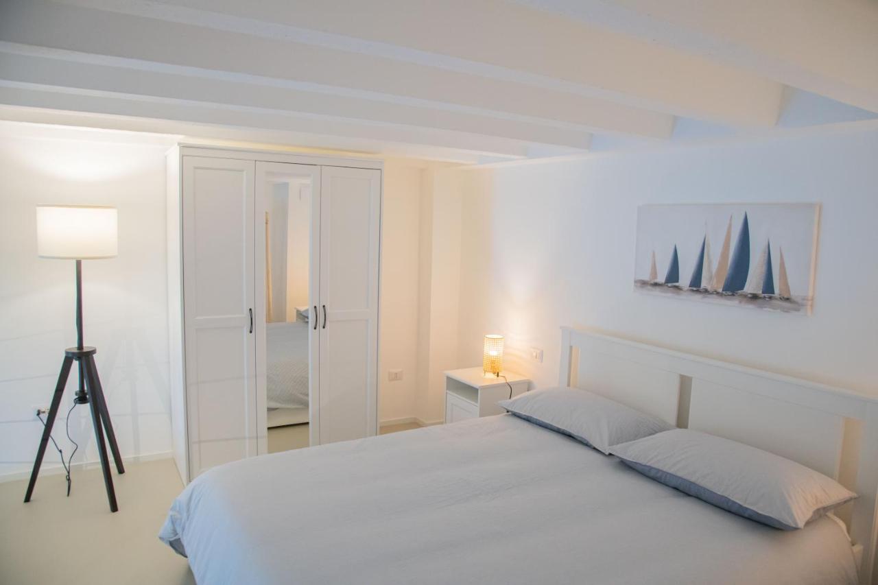몰페타 Casa Sant Orsola La Finestra Sul Mare 아파트 외부 사진